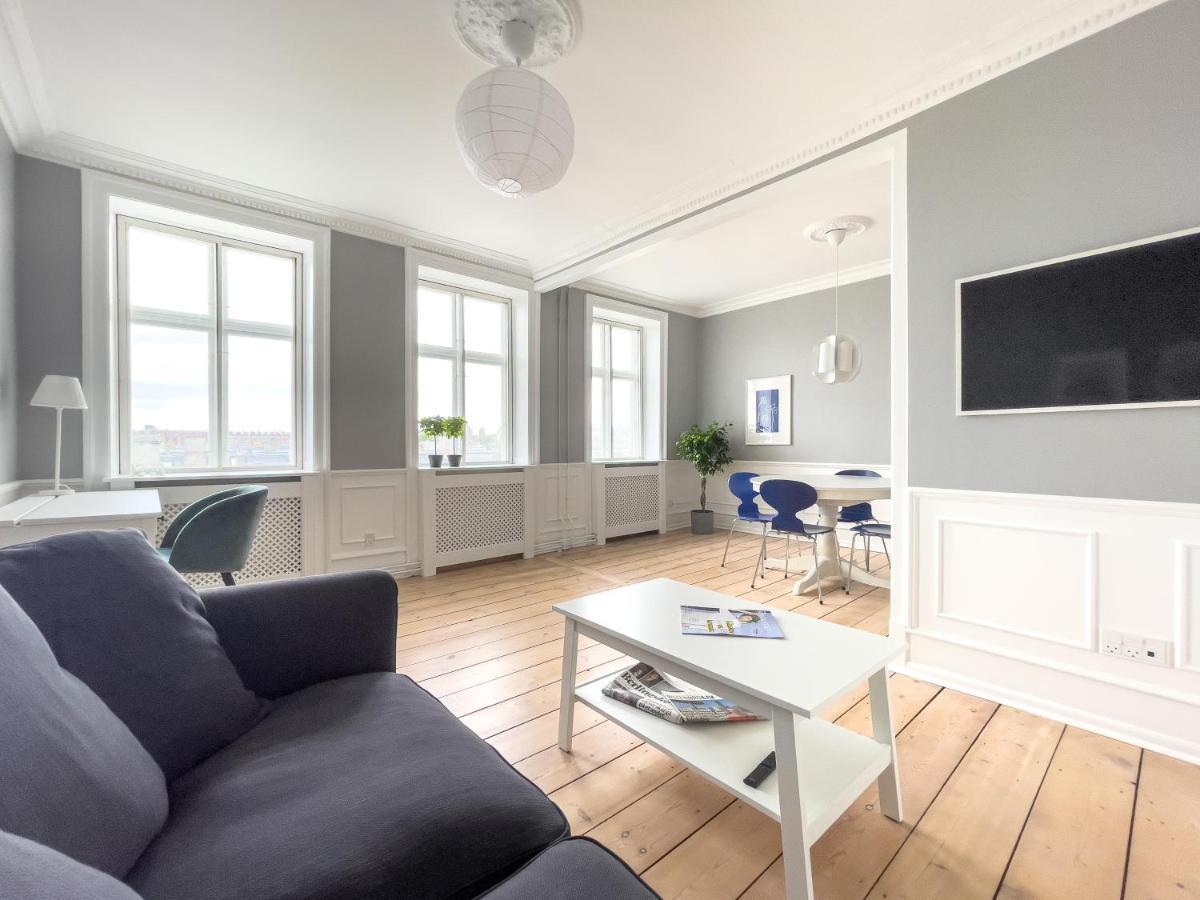 Stylish Classic Danish Design Apartment Kopenhagen Bagian luar foto