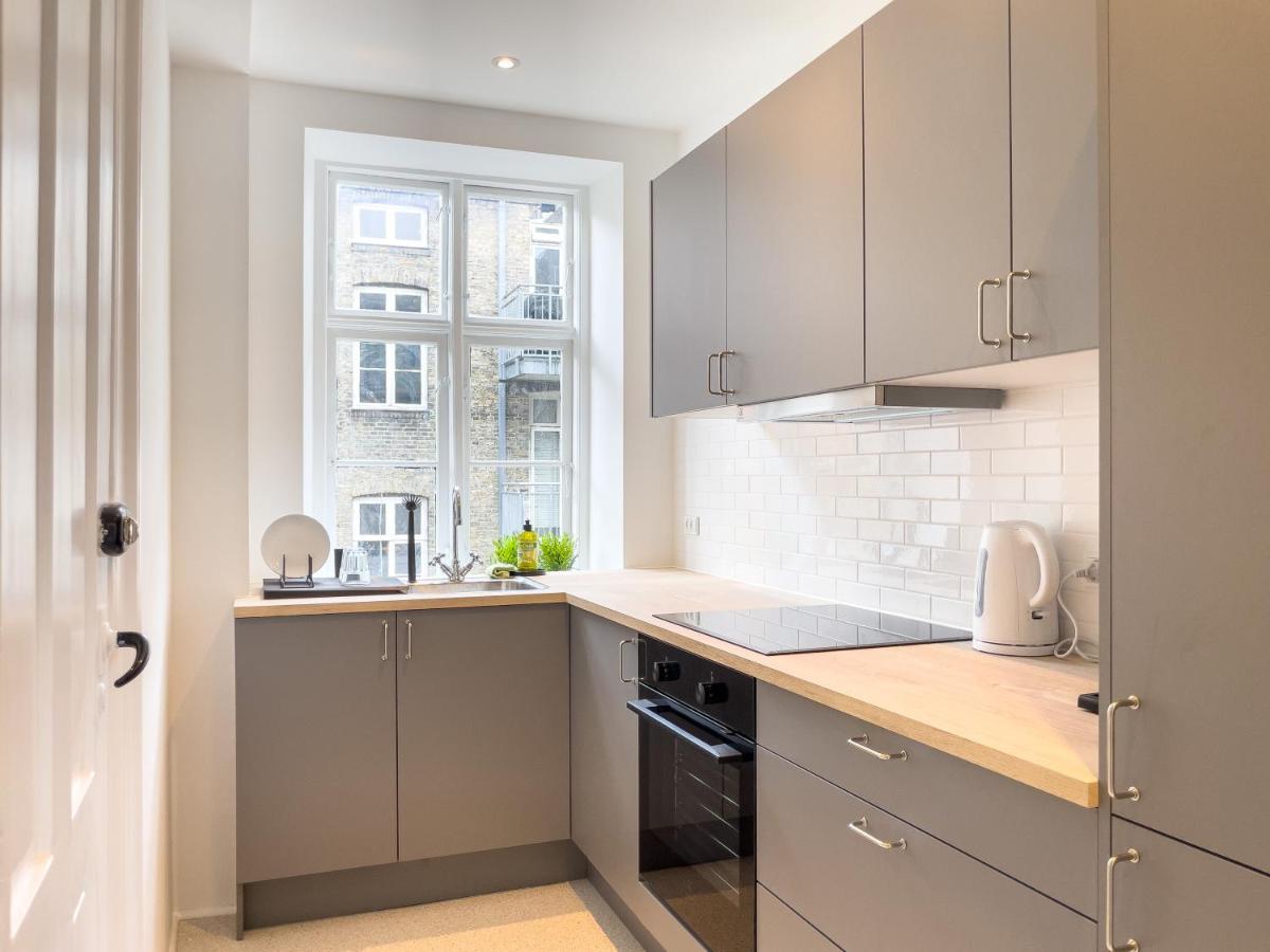 Stylish Classic Danish Design Apartment Kopenhagen Bagian luar foto